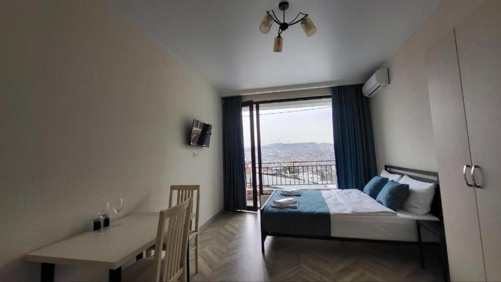 Brothers Apartments With Terrace In Old Tbilisi Bagian luar foto