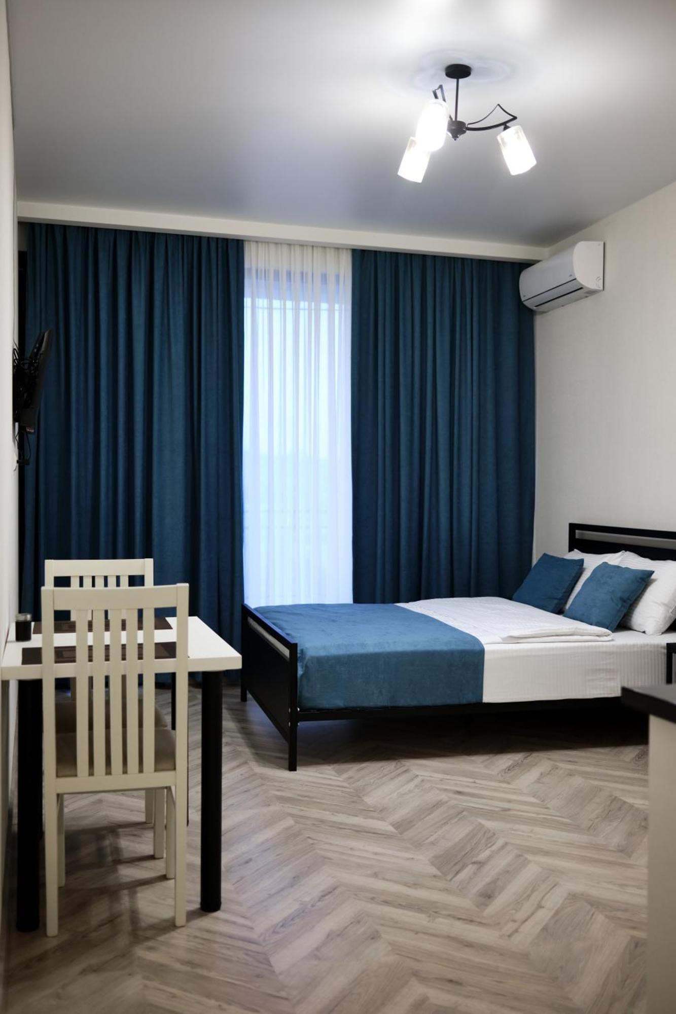 Brothers Apartments With Terrace In Old Tbilisi Bagian luar foto