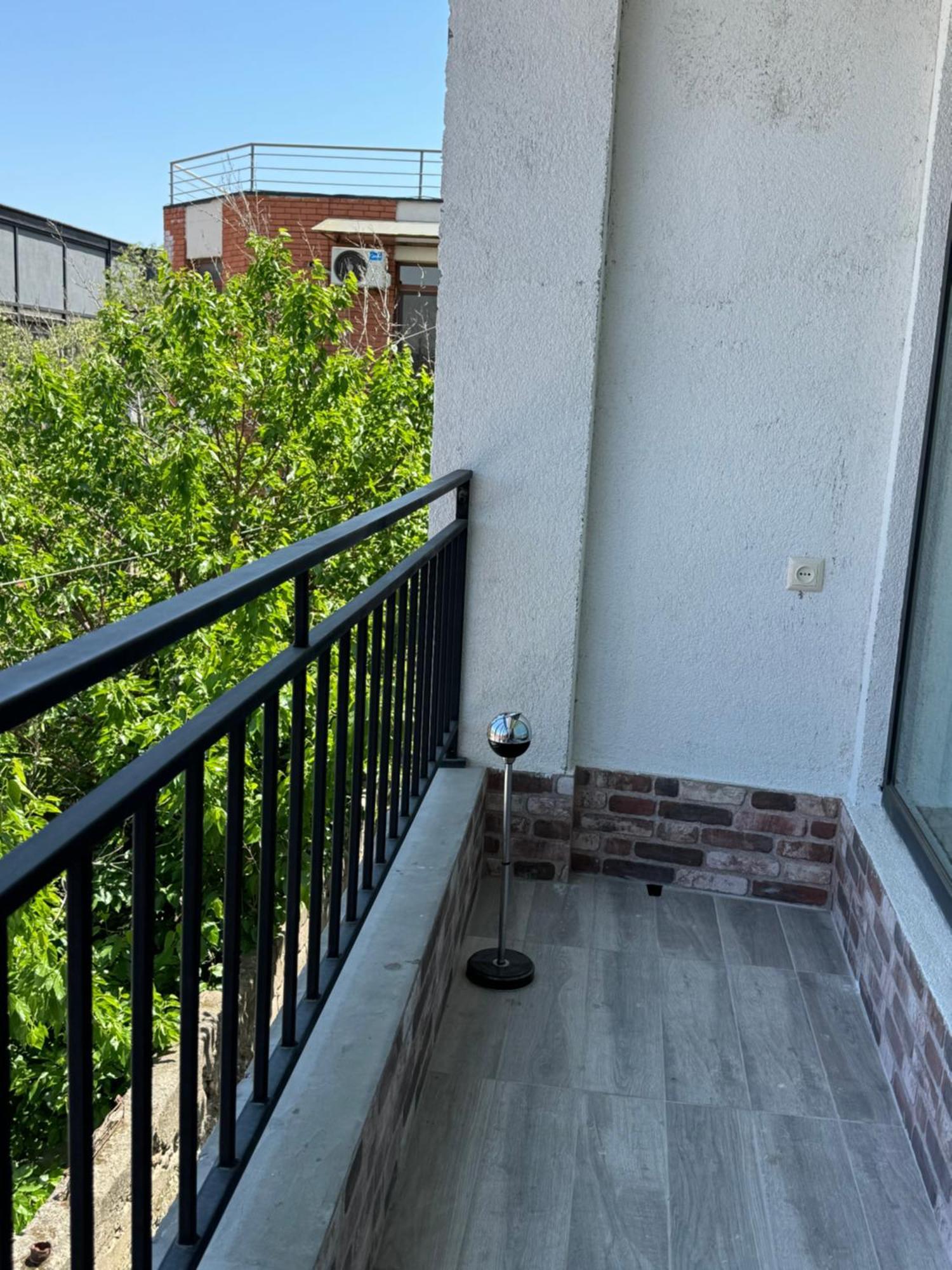 Brothers Apartments With Terrace In Old Tbilisi Bagian luar foto
