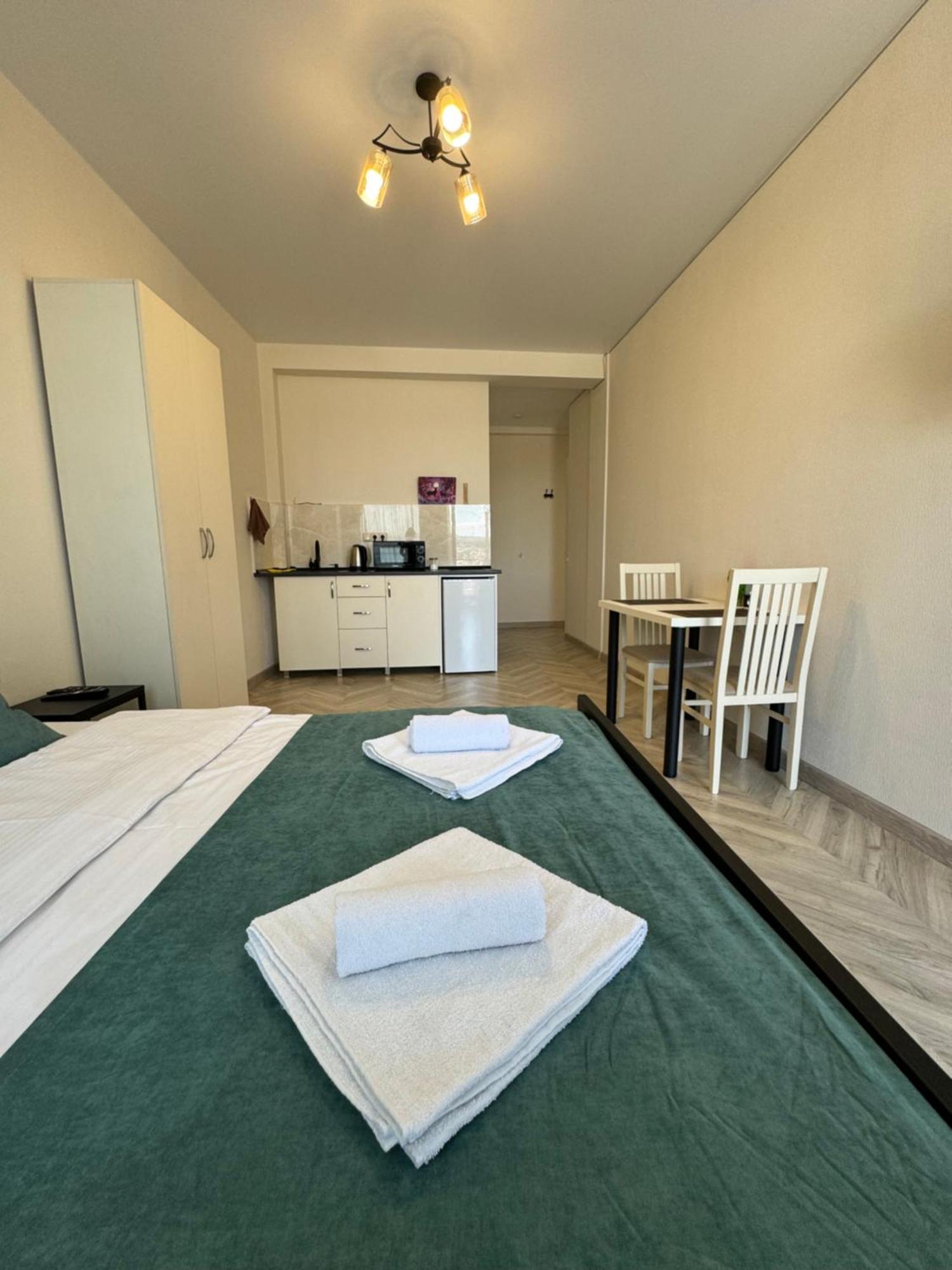 Brothers Apartments With Terrace In Old Tbilisi Bagian luar foto