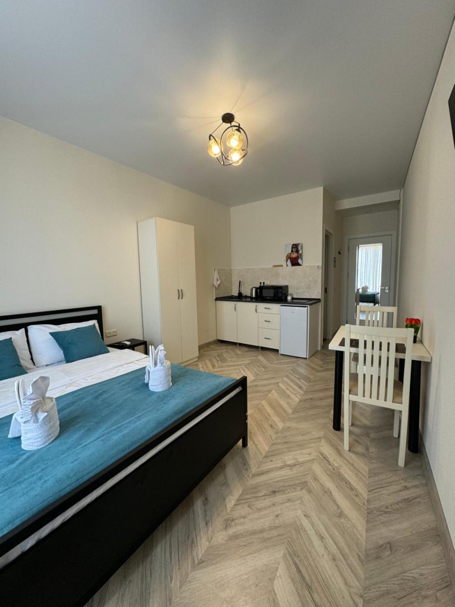 Brothers Apartments With Terrace In Old Tbilisi Bagian luar foto