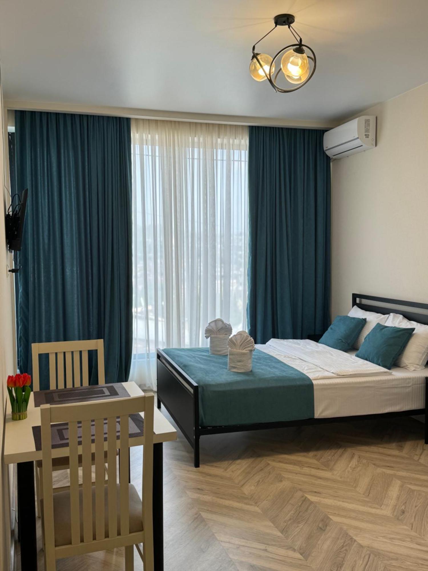 Brothers Apartments With Terrace In Old Tbilisi Bagian luar foto